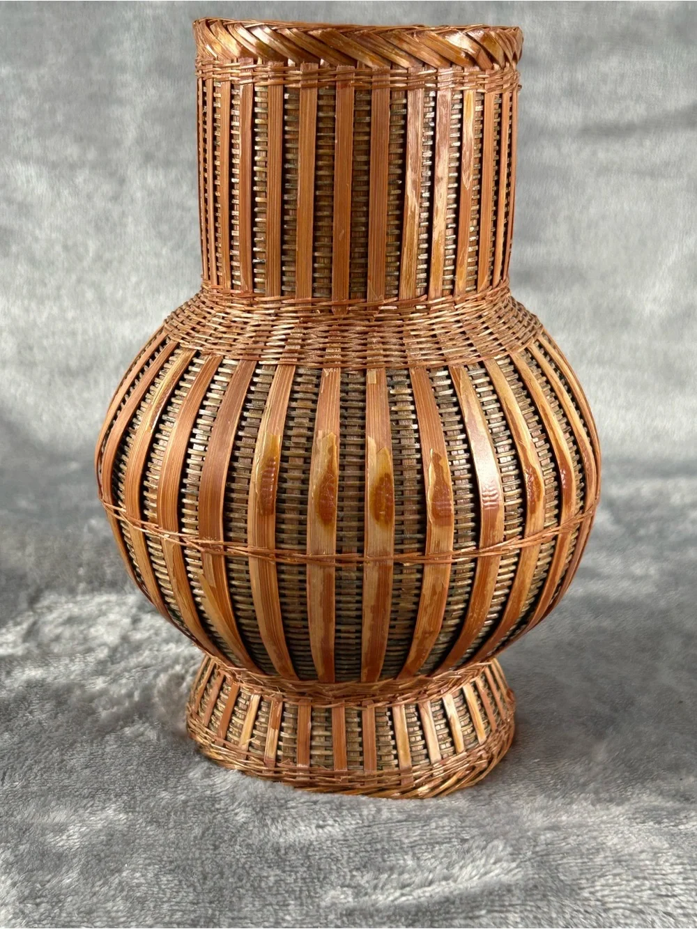 Vintage Wicker Vase Handwoven Rattan Boho‎ Rustic Brown Small Decor